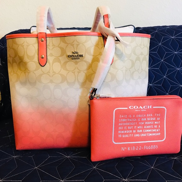 Reversible City Tote In Ombre Signature Canvas - Picture 5 of 5